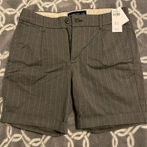Abercrombie & Fitch 7” Inseam Chino Shorts